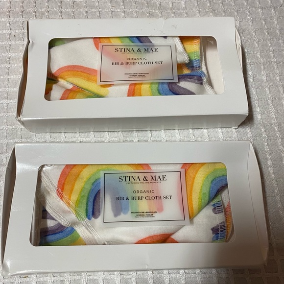 🇺🇸 Stina & Mae Burp& Bib Set - Picture 4 of 6